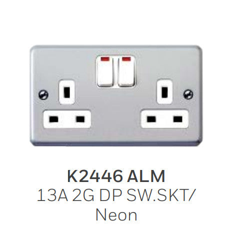 MK Metalclad K-Series 13A Metal Socket 1 / 2 Gang with Box